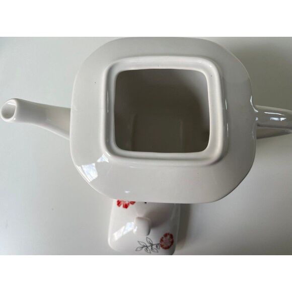 Large White Ceramic Teapot Tea Pot Kettle White Red Black Mums Flowers Gifts - Picture 6 of 7